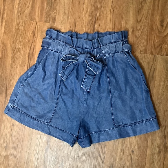 *NWT* Tencel Chambray Paperbag Waist Shorts - Picture 3 of 6